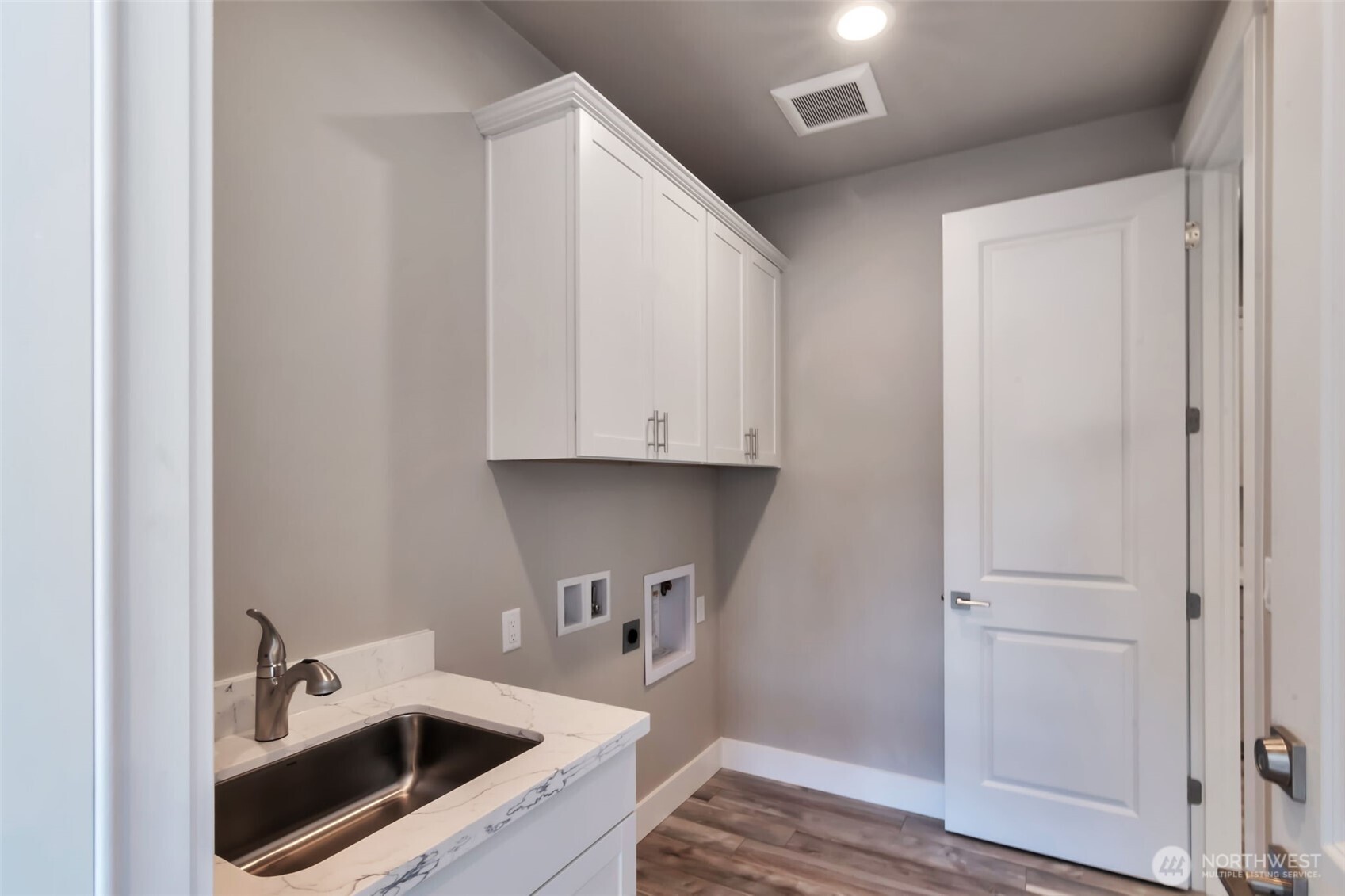 4940 Johnson Street NW, Bremerton, WA 98311