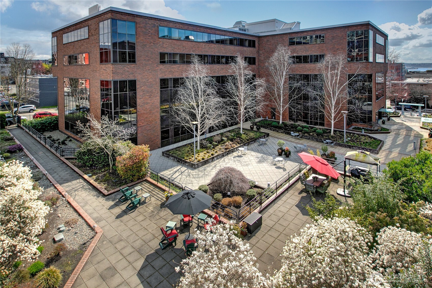 275 W Roy Street #109, Seattle, WA 98119