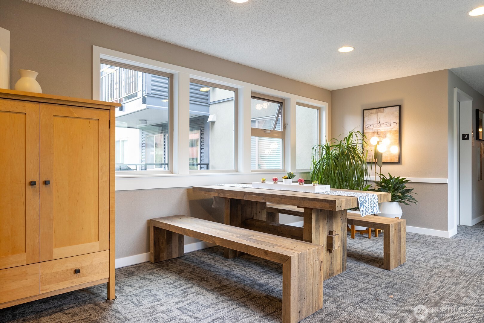 275 W Roy Street #109, Seattle, WA 98119