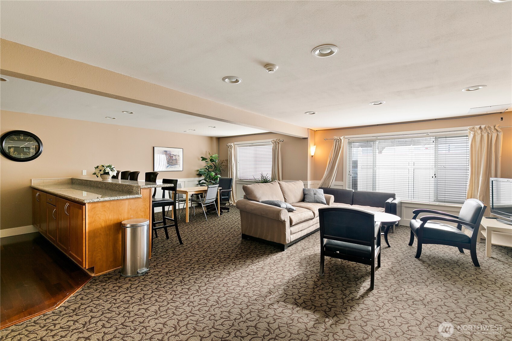 25 N Broadway #209, Tacoma, WA 98403