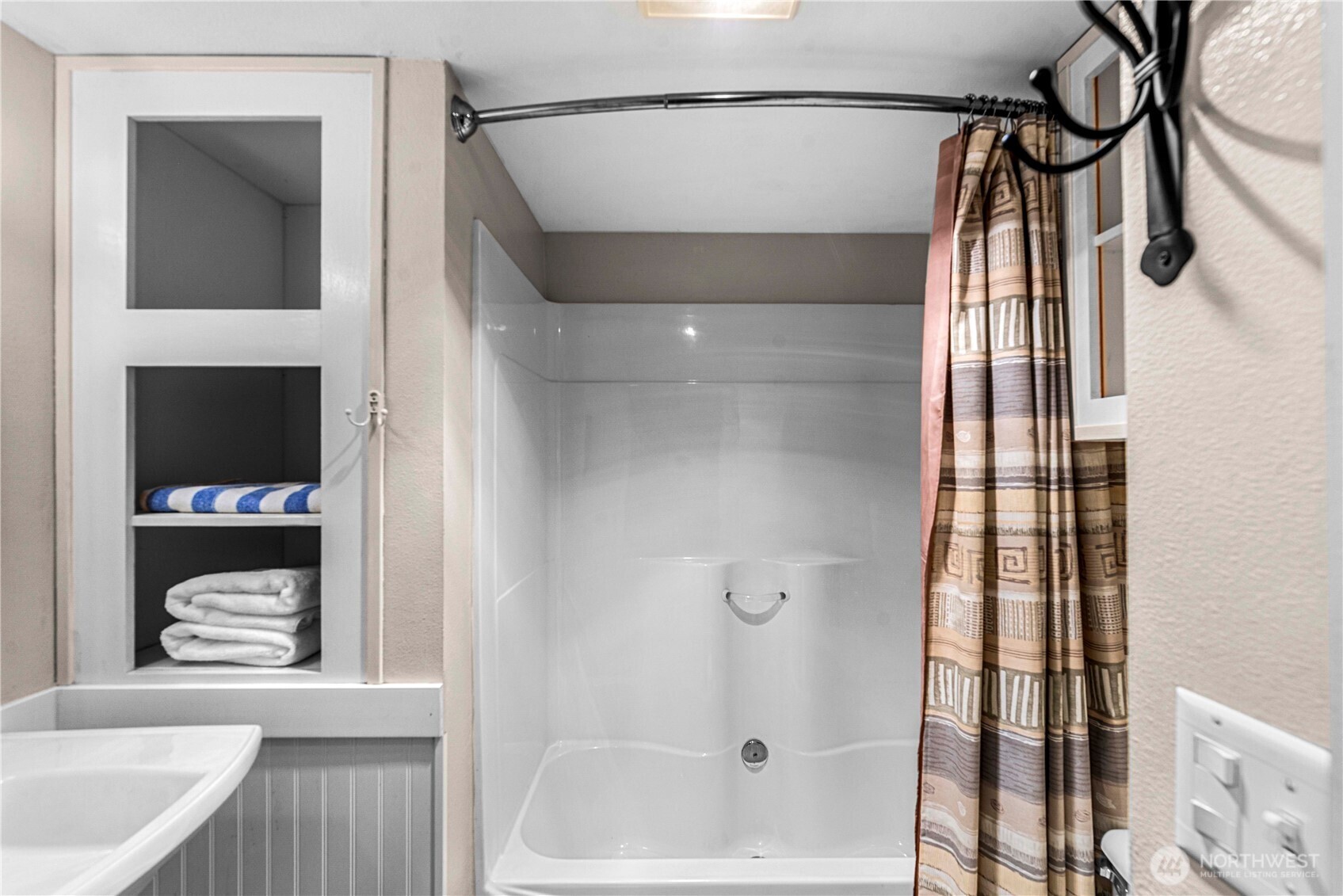 1000 SR 150 #33, Manson, WA 98831