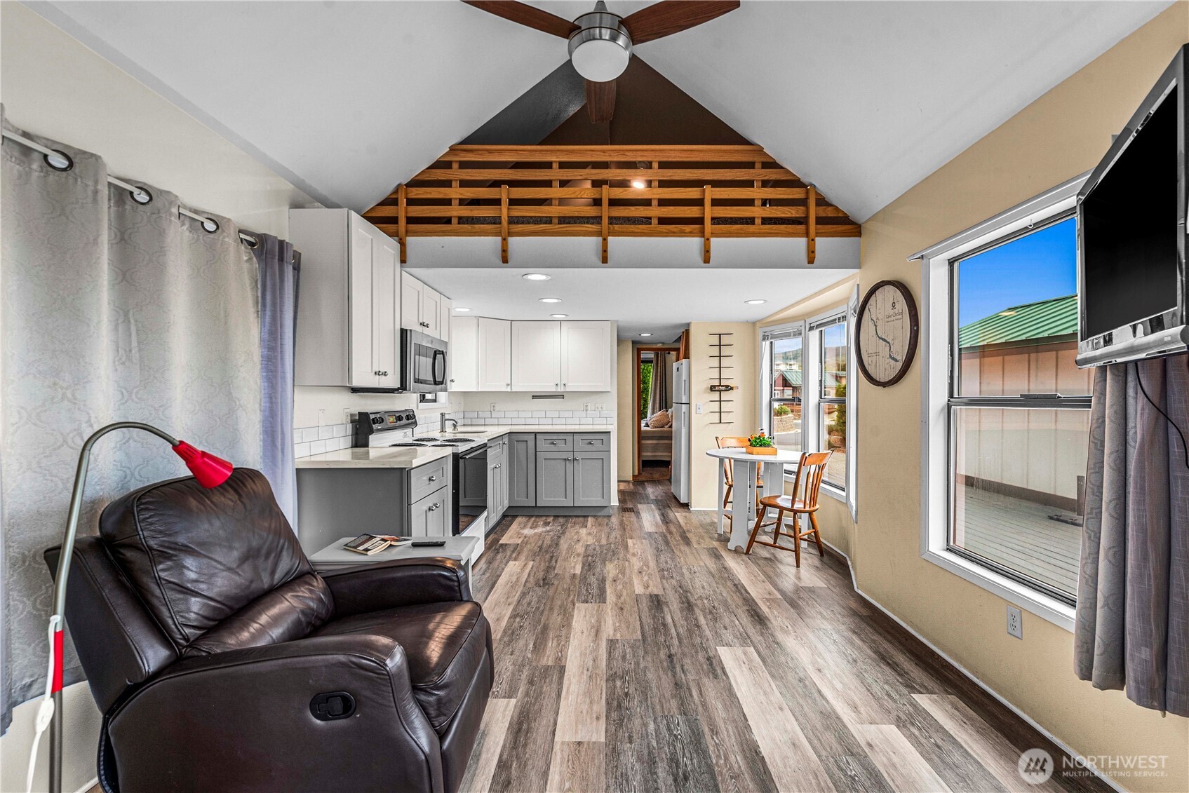 1000 SR 150 #33, Manson, WA 98831