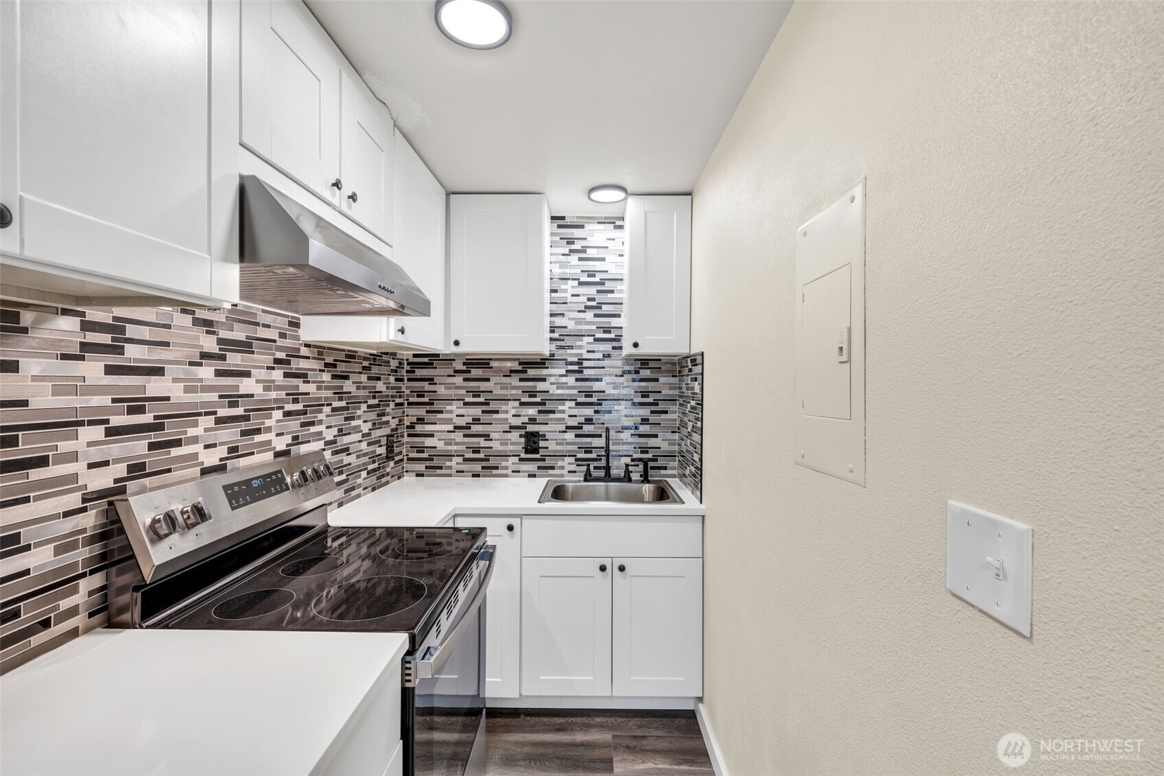 748 S Cloverdale Street #Unit 6, Seattle, WA 98108