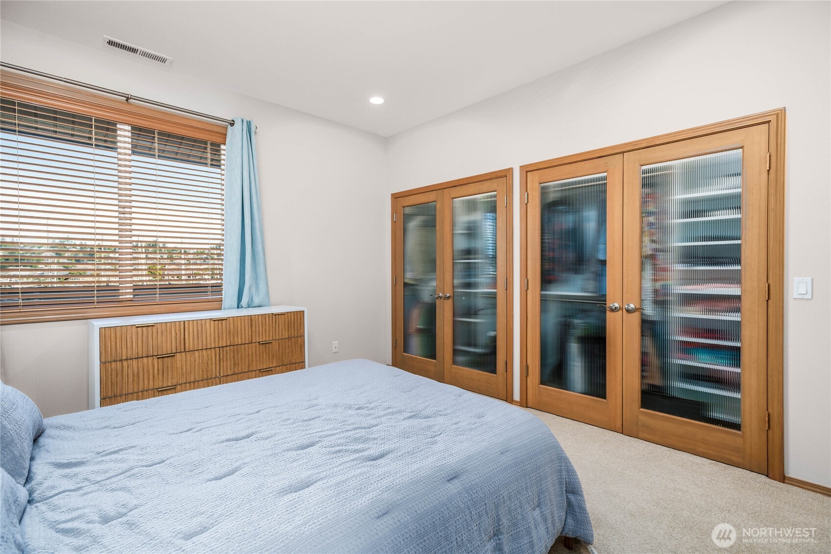 2401 Skyline Way #203 E., Anacortes, WA 98221