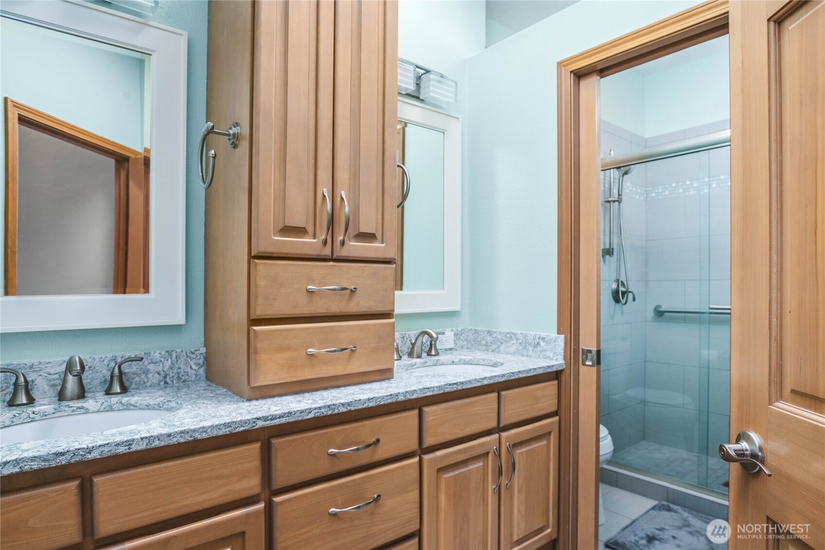 2401 Skyline Way #203 E., Anacortes, WA 98221