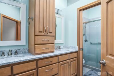 2401 Skyline Way #203 E., Anacortes, WA 98221 - Photo 14