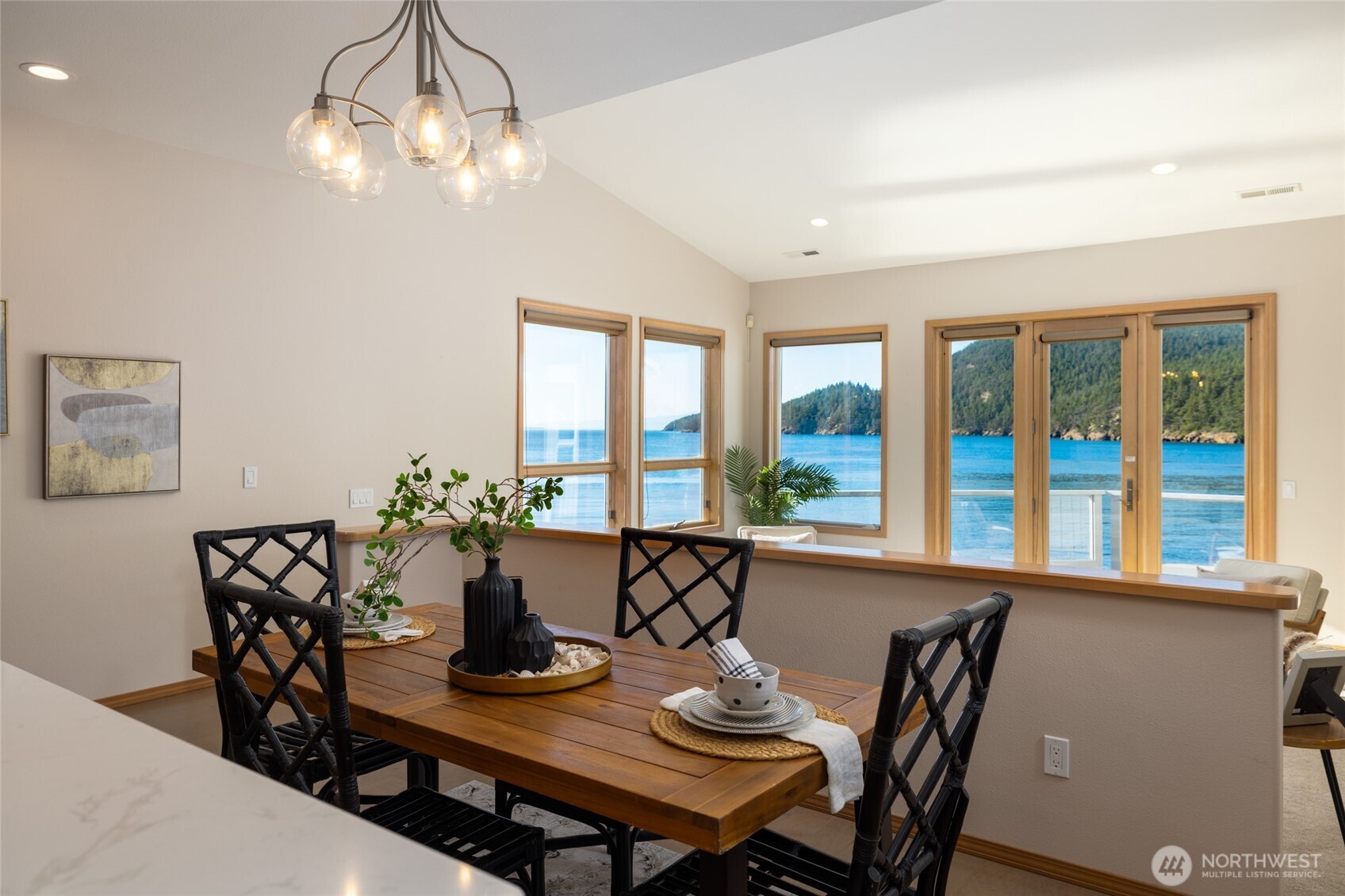 2401 Skyline Way #203 E., Anacortes, WA 98221