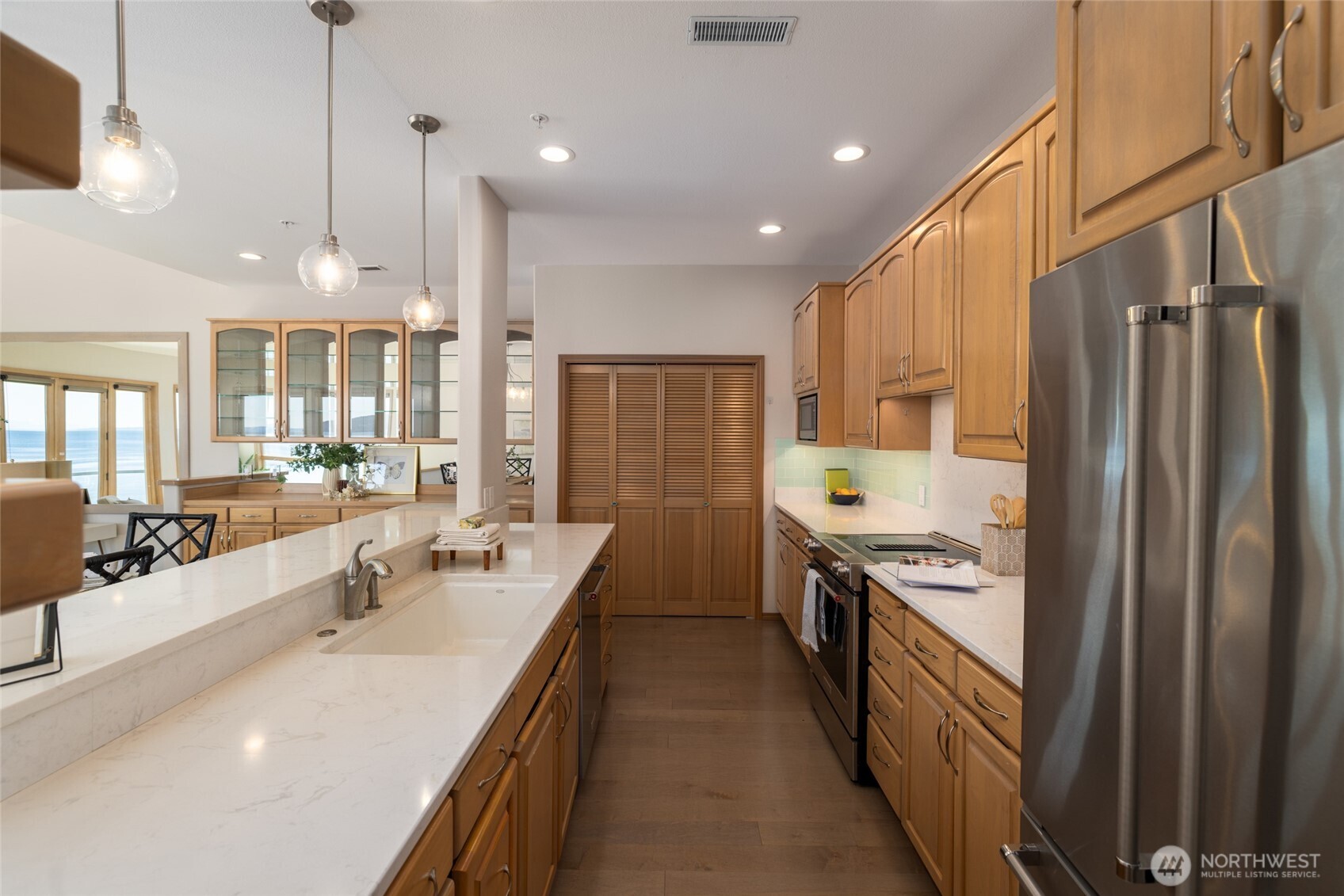 2401 Skyline Way #203 E., Anacortes, WA 98221