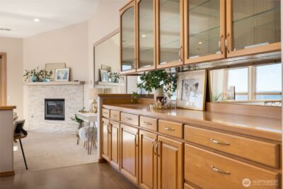 2401 Skyline Way #203 E., Anacortes, WA 98221 - Photo 8