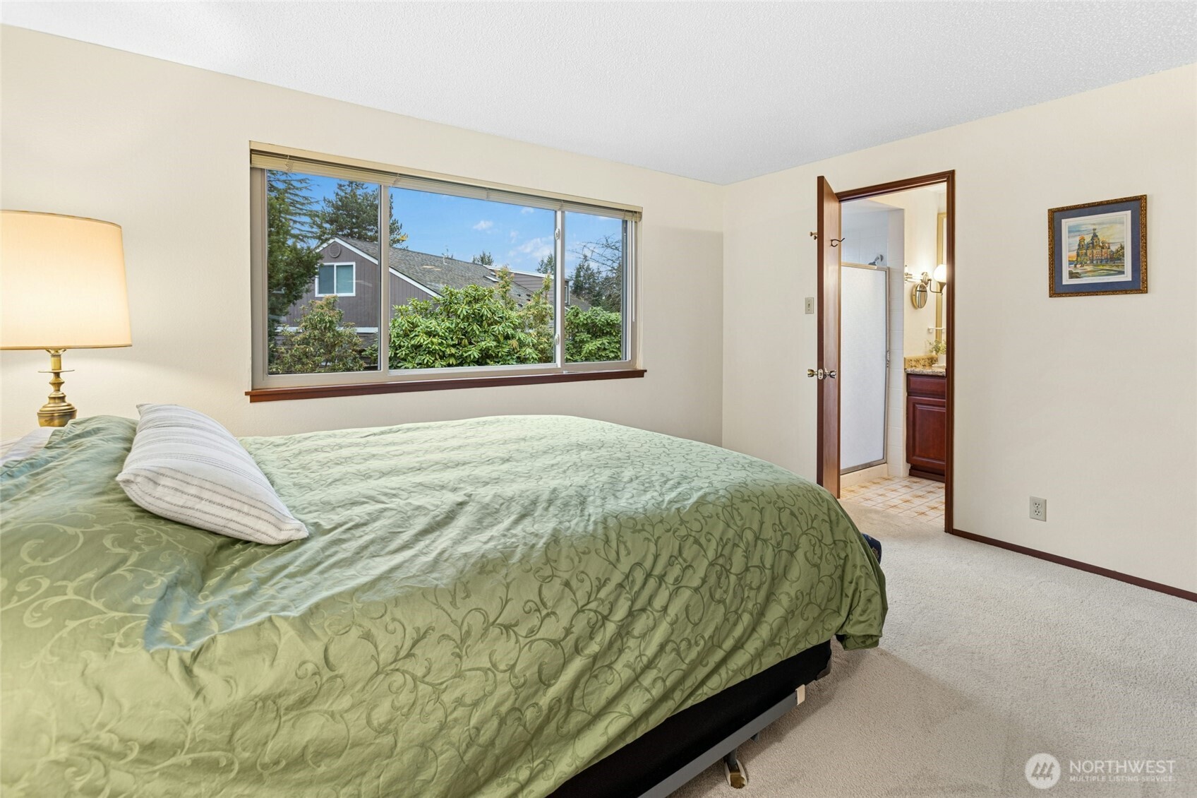 16602 NE 18th Street , Bellevue, WA 98008