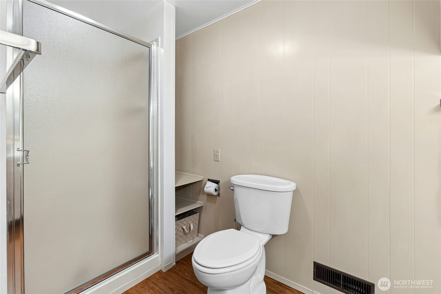 16602 NE 18th Street , Bellevue, WA 98008