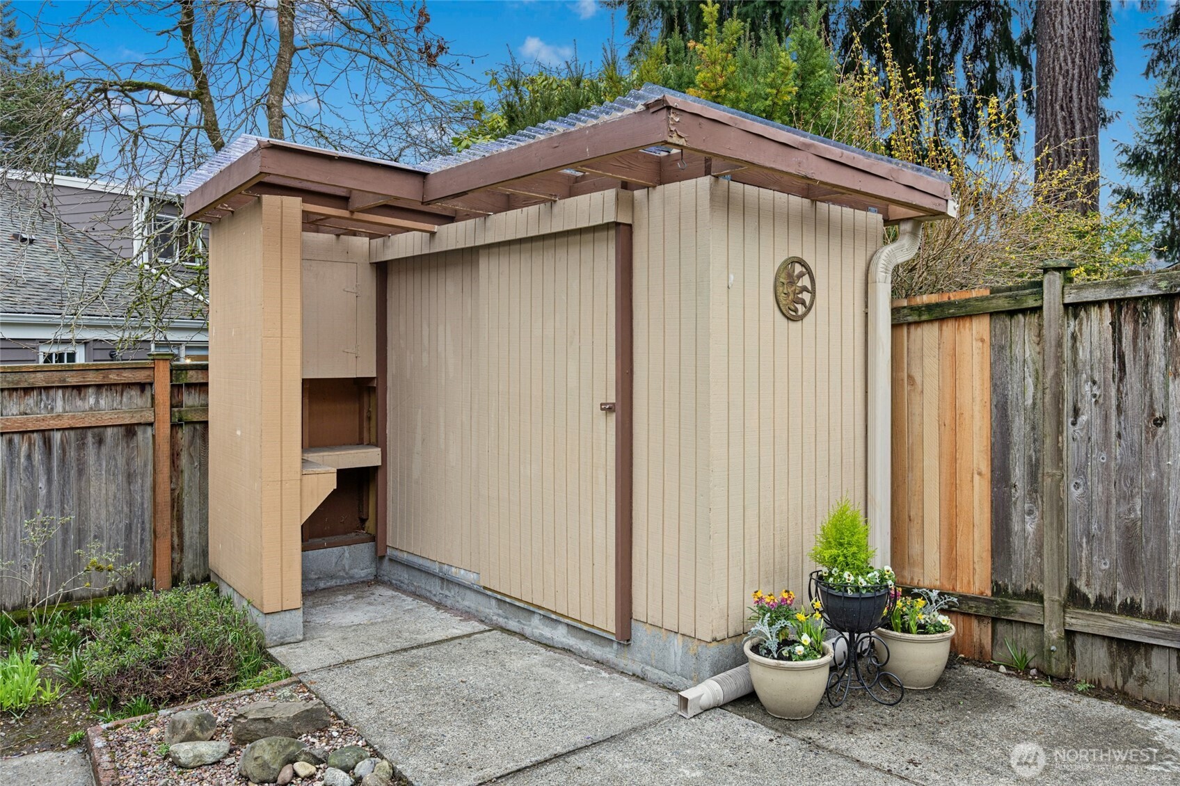 16602 NE 18th Street , Bellevue, WA 98008