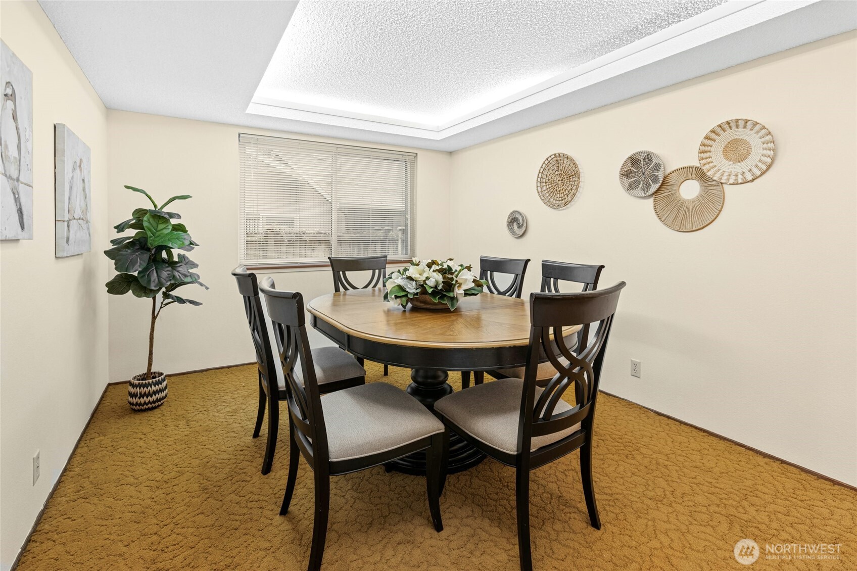 16602 NE 18th Street , Bellevue, WA 98008