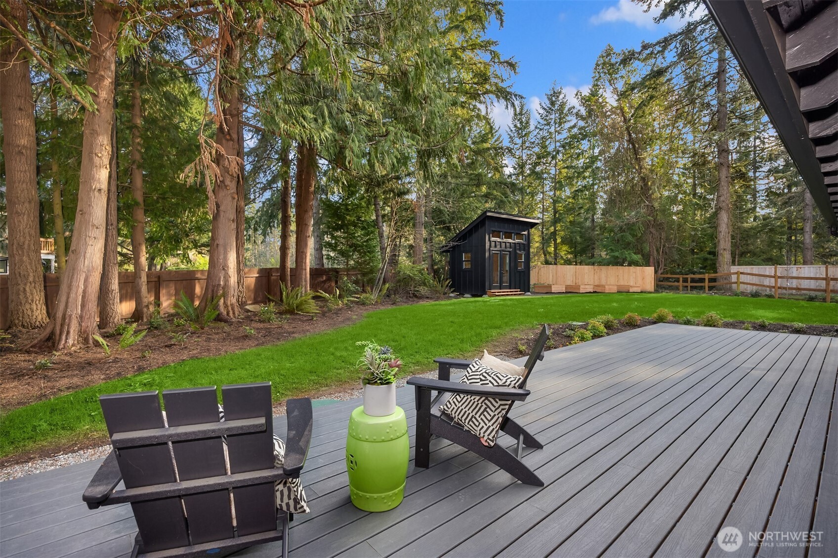 8355 Medway Lane NE, Bainbridge Island, WA 98110