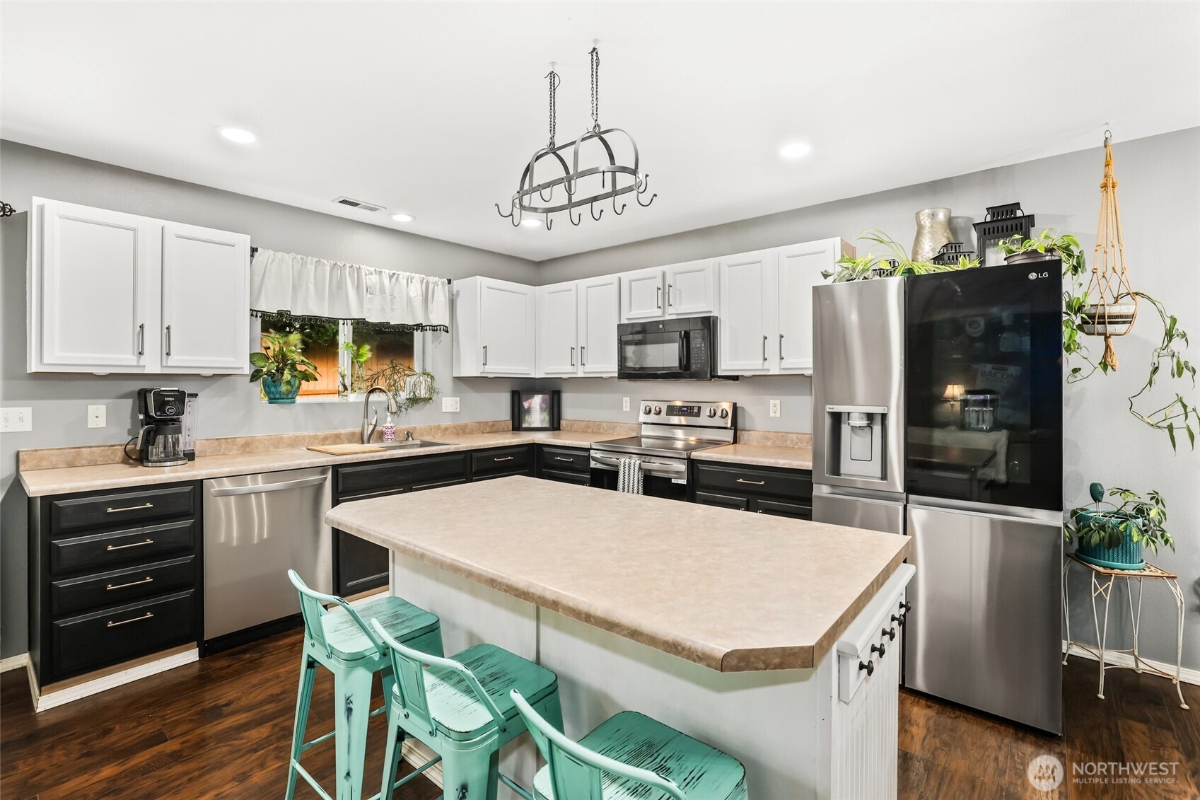 18401 95th Avenue Ct E, Puyallup, WA 98375