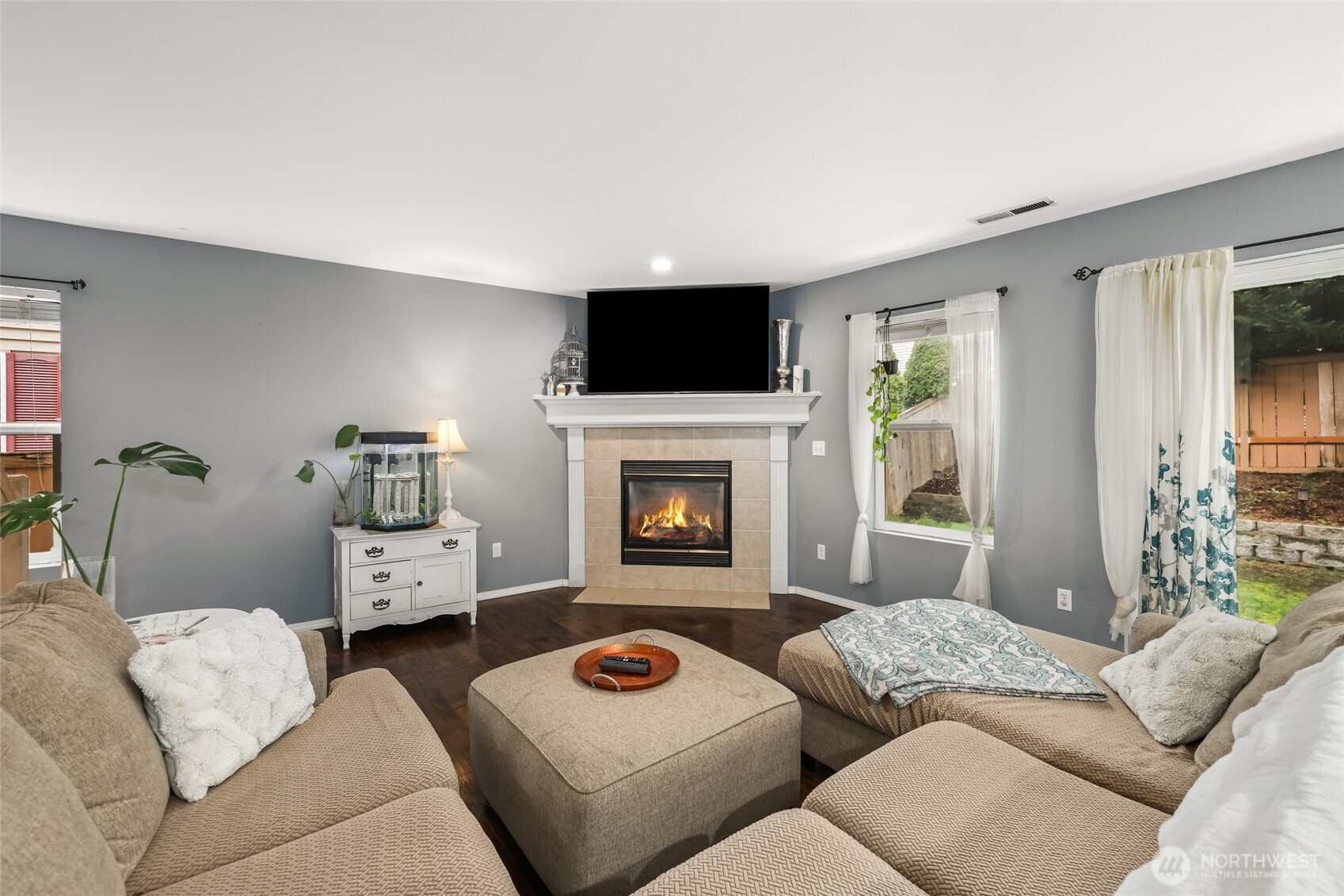 18401 95th Avenue Ct E, Puyallup, WA 98375