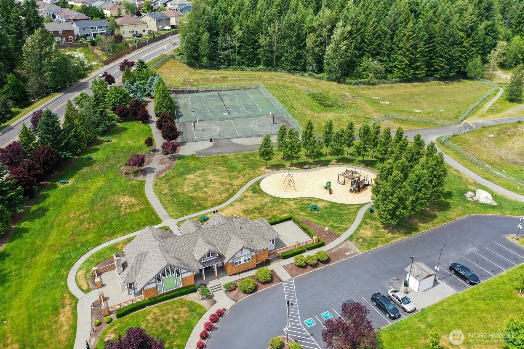 18401 95th Avenue Ct E, Puyallup, WA 98375