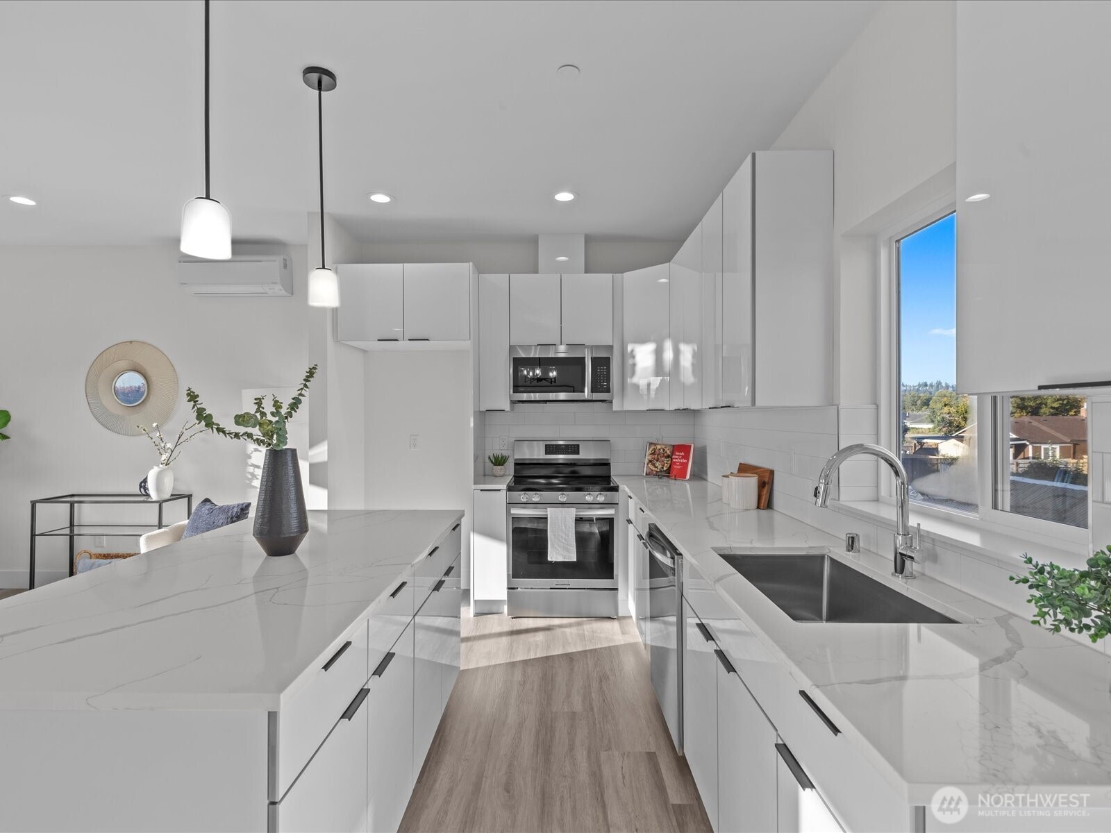 215 Corrin Avenue NW #C, Orting, WA 98360