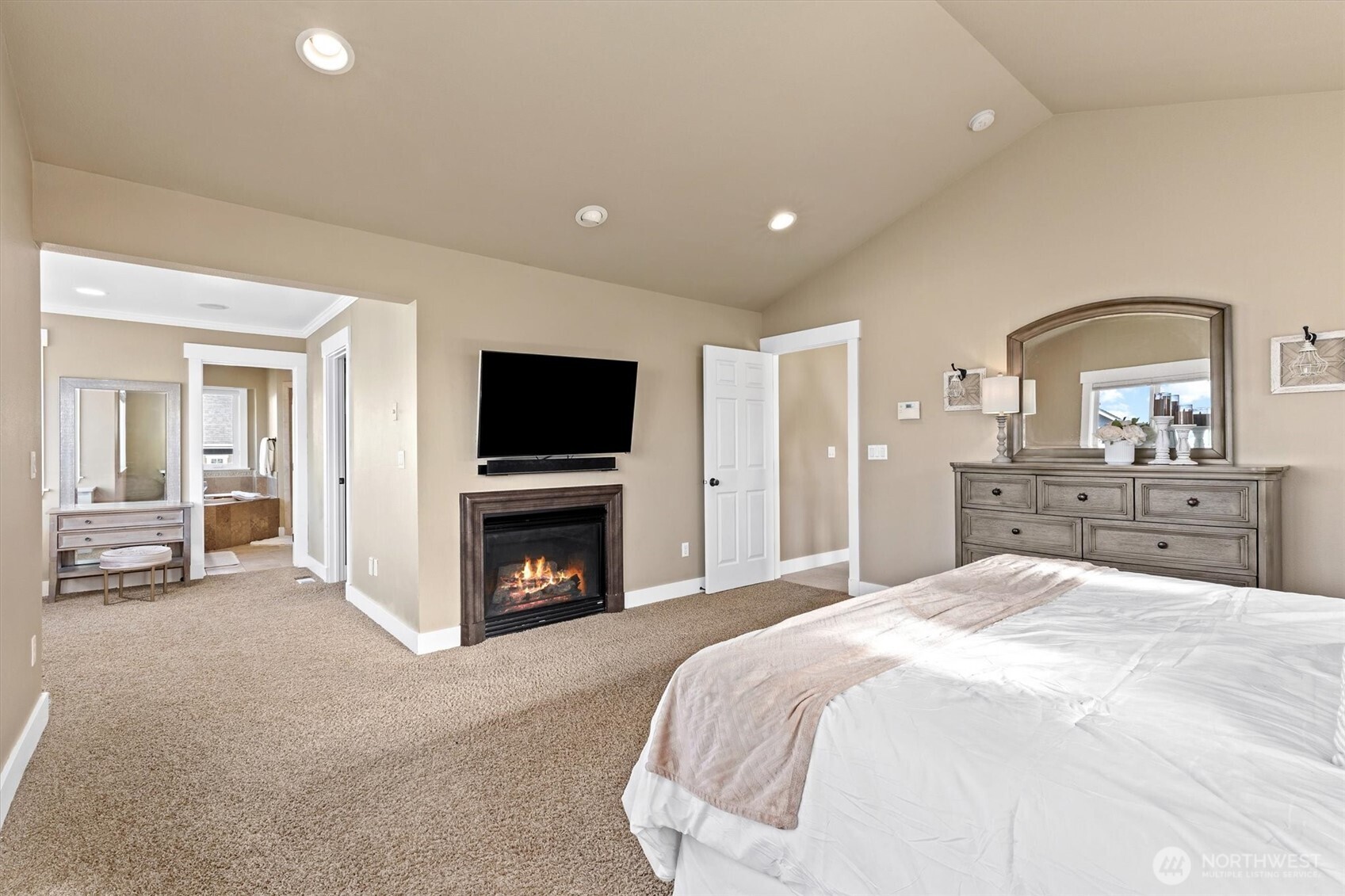 17204 135th Avenue Ct E, Puyallup, WA 98374