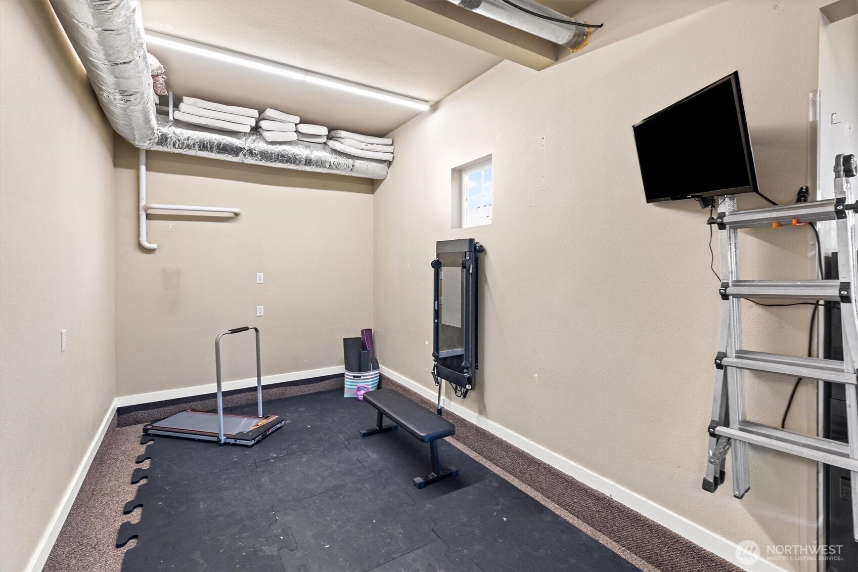 17204 135th Avenue Ct E, Puyallup, WA 98374