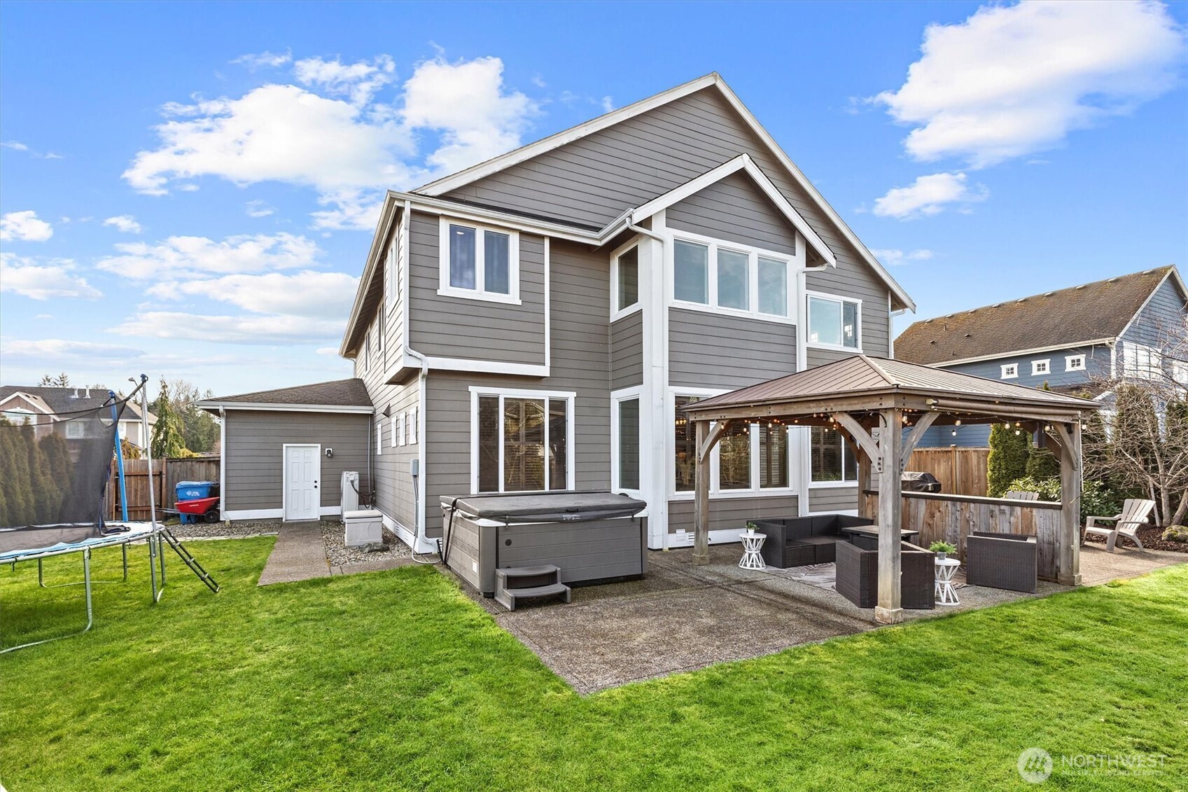 17204 135th Avenue Ct E, Puyallup, WA 98374