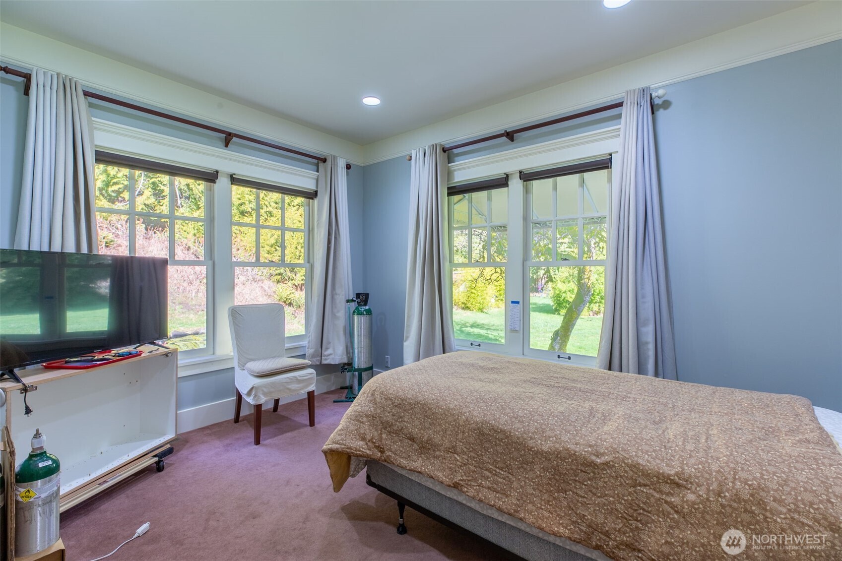 5566 Williams Lake Road , Deming, WA 98244