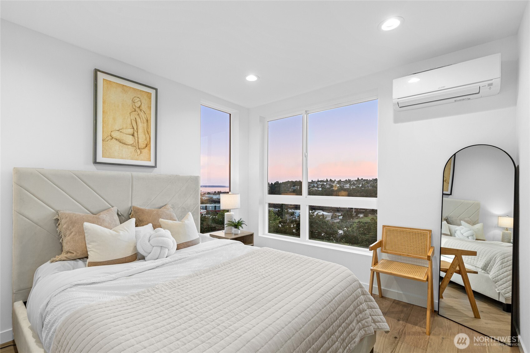 2538 14th Avenue W #B, Seattle, WA 98119