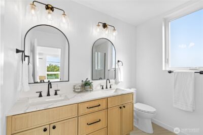 2538 14th Avenue W #B, Seattle, WA 98119 - Photo 14