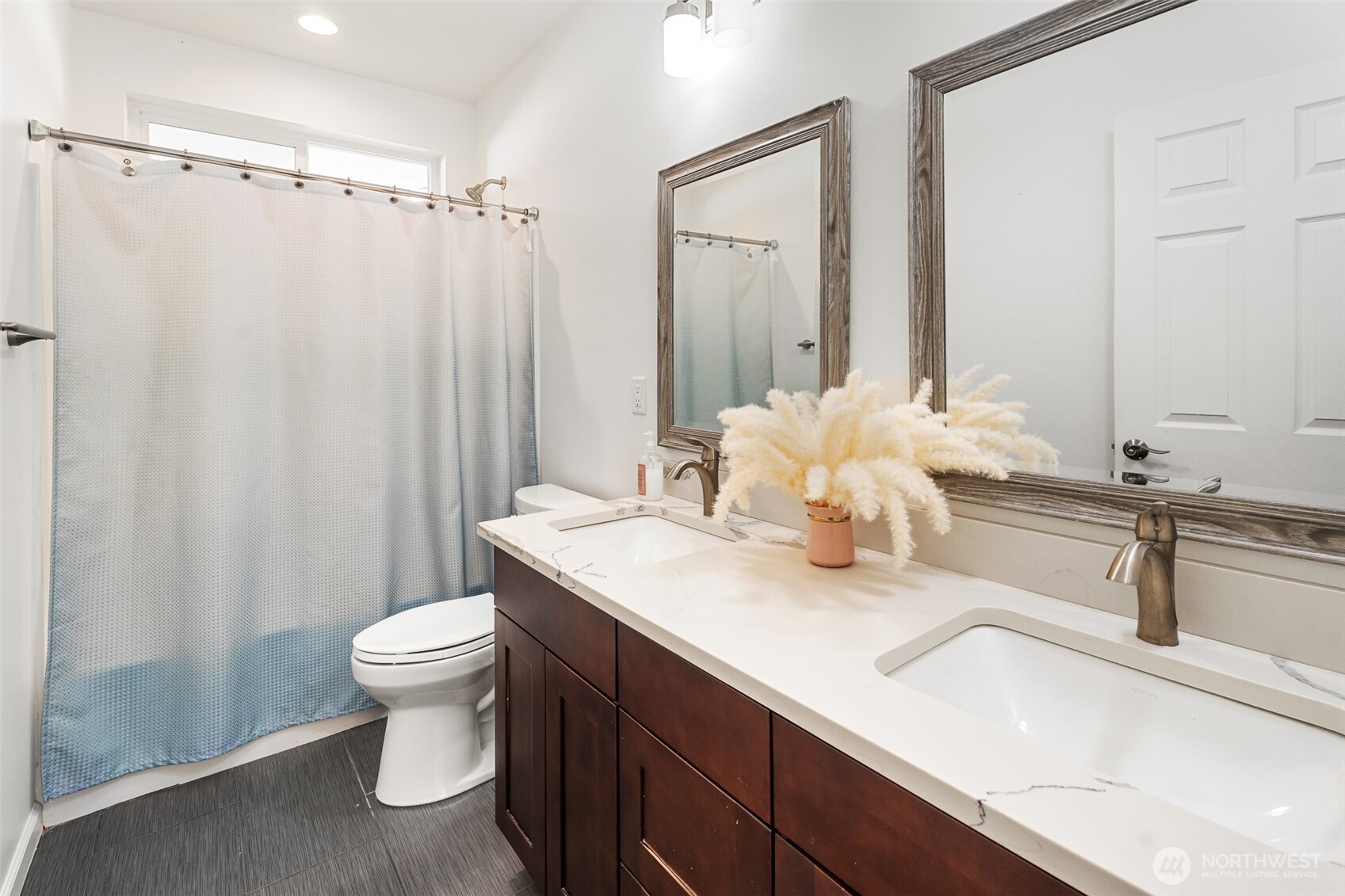 1038 Crest Loop , Entiat, WA 98822