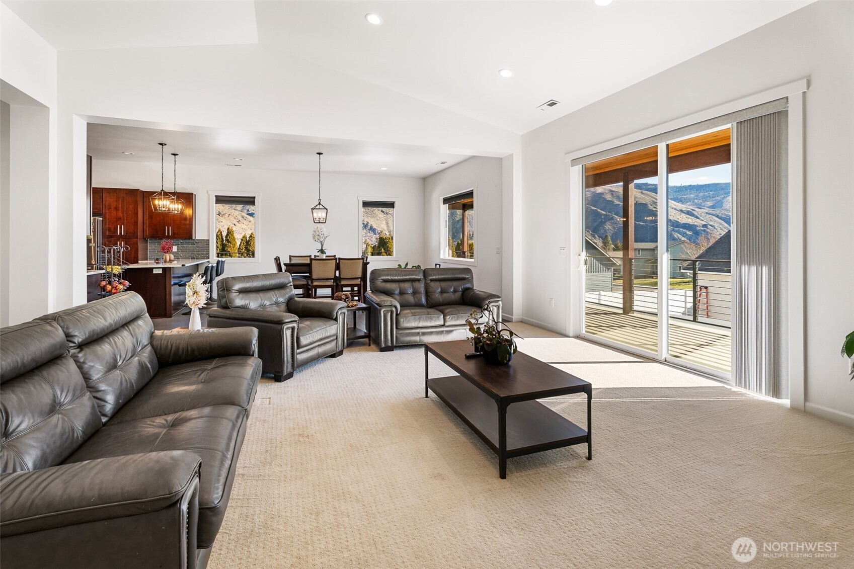 1038 Crest Loop , Entiat, WA 98822