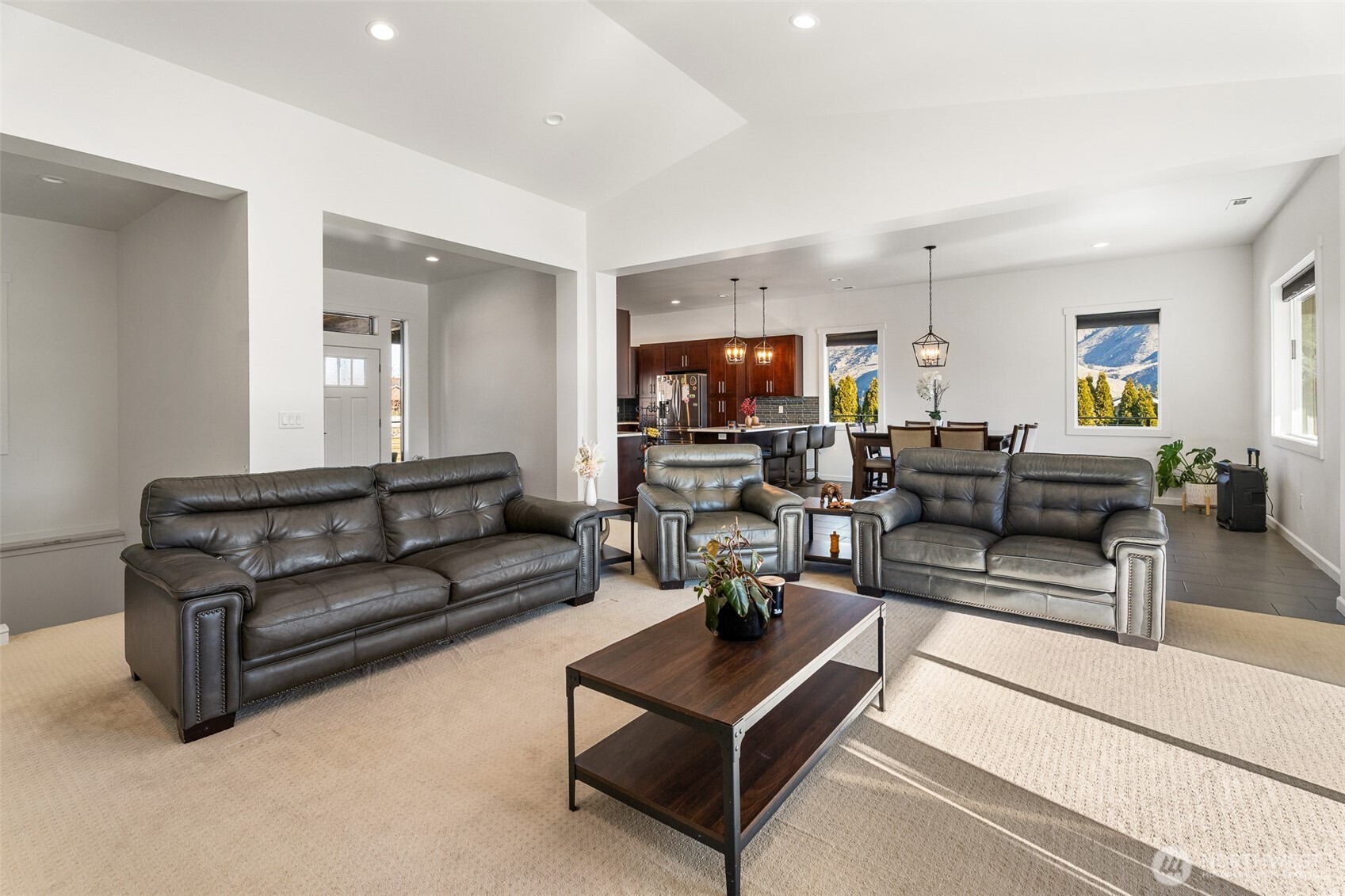 1038 Crest Loop , Entiat, WA 98822