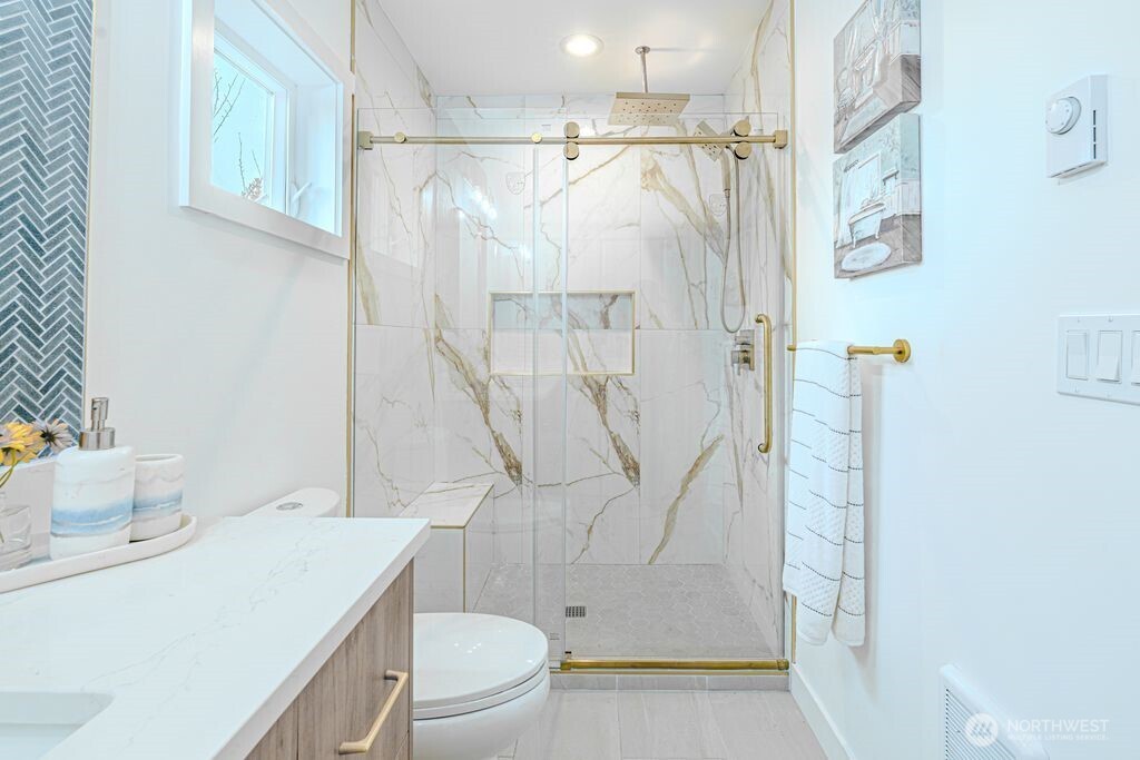 1518 NE 106th Street , Seattle, WA 98125