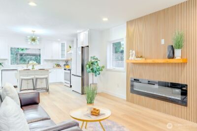 1518 NE 106th Street , Seattle, WA 98125 - Photo 3