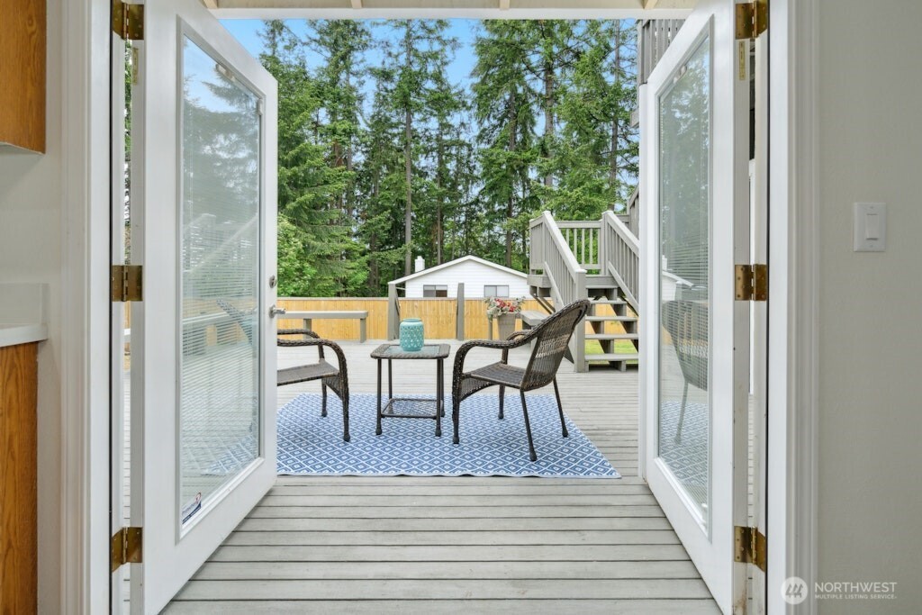 1115 207th Place NE, Sammamish, WA 98074