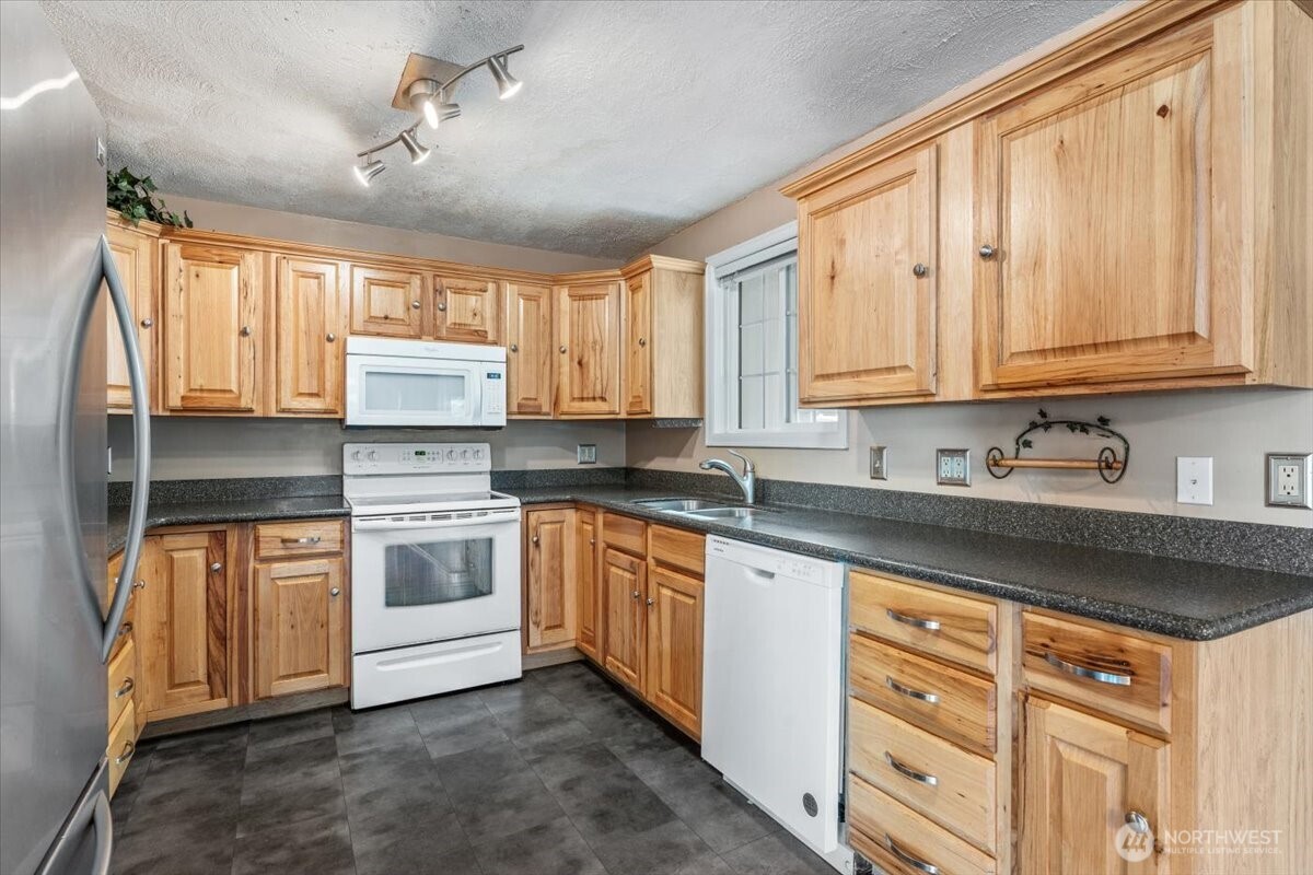 902 Ivy Avenue , Cashmere, WA 98815