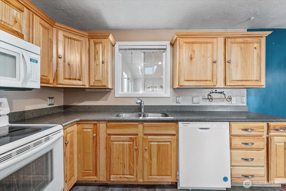 902 Ivy Avenue , Cashmere, WA 98815