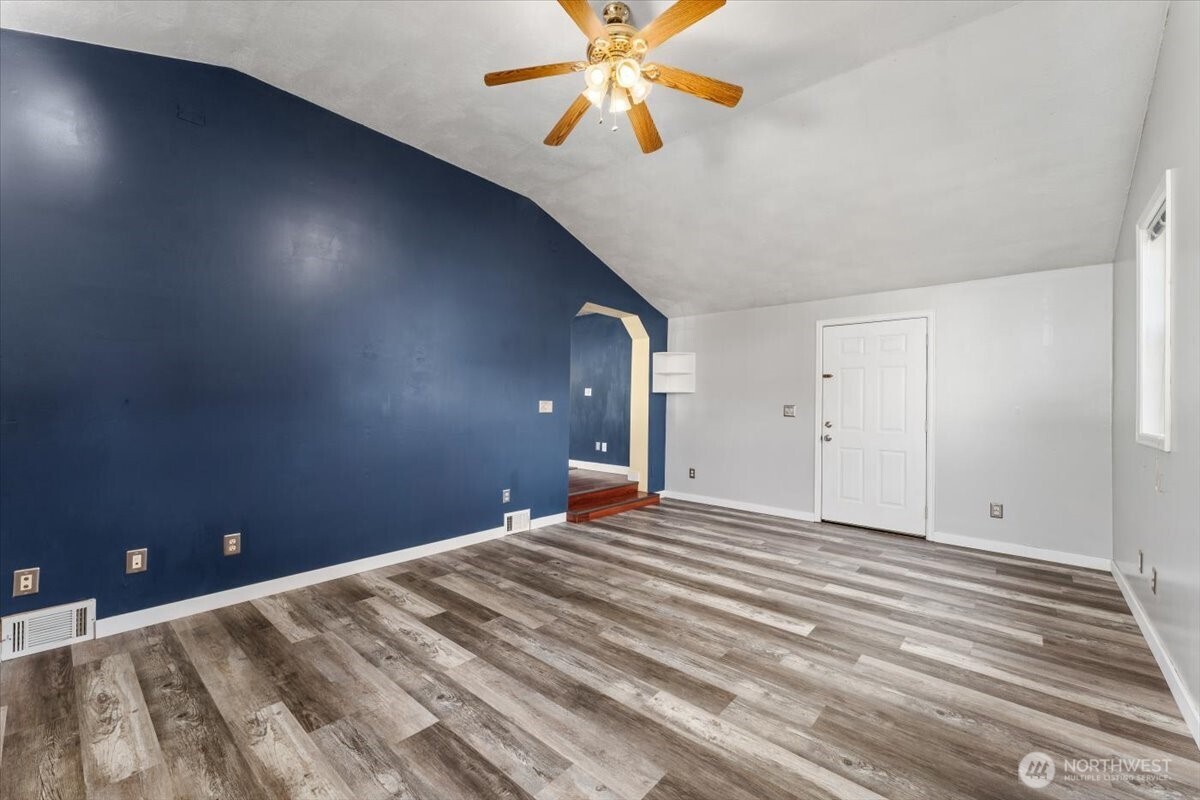 902 Ivy Avenue , Cashmere, WA 98815