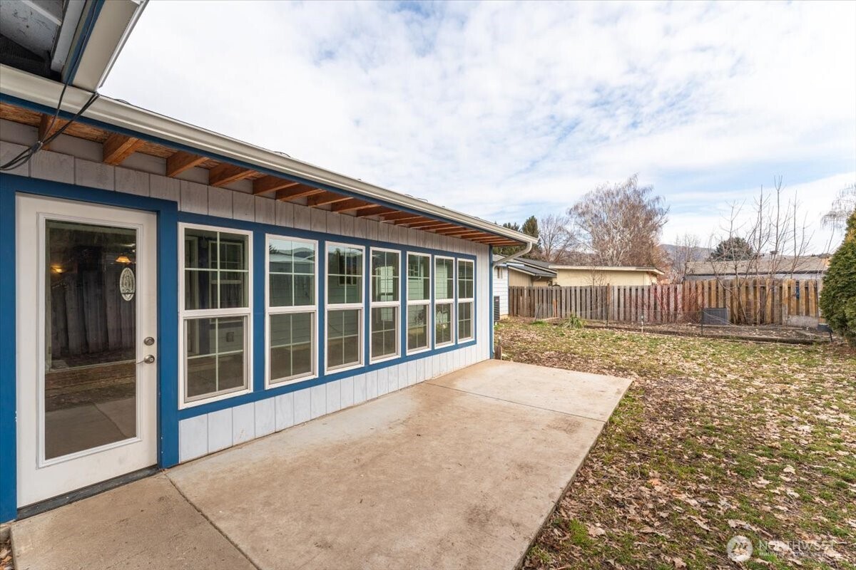 902 Ivy Avenue , Cashmere, WA 98815