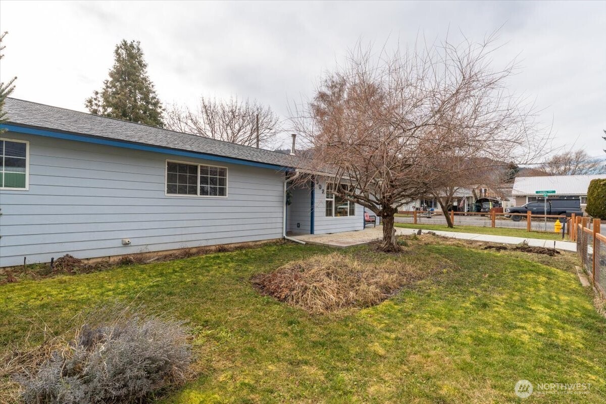 902 Ivy Avenue , Cashmere, WA 98815