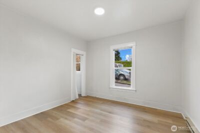 7361 17th Avenue NW, Seattle, WA 98117-5422 - Photo 12