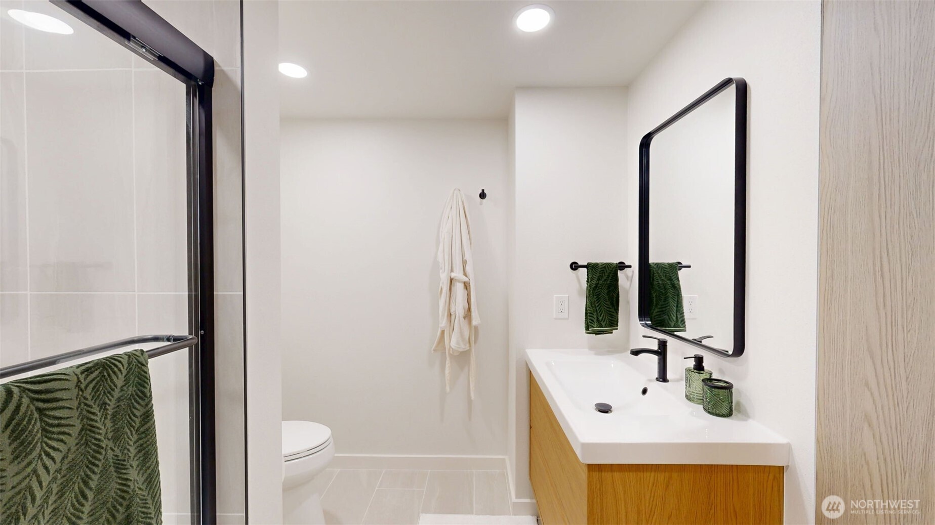 14837 SE Fairwood Boulevard , Renton, WA 98058