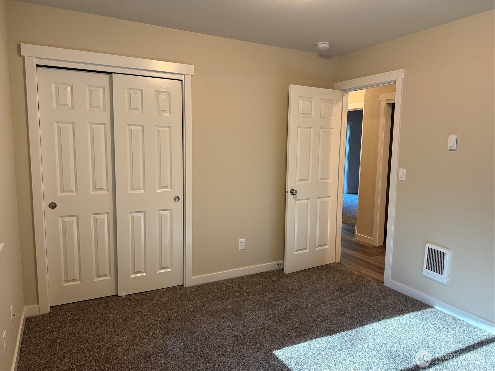 8912 126th Avenue Ct , Anderson Island, WA 98303