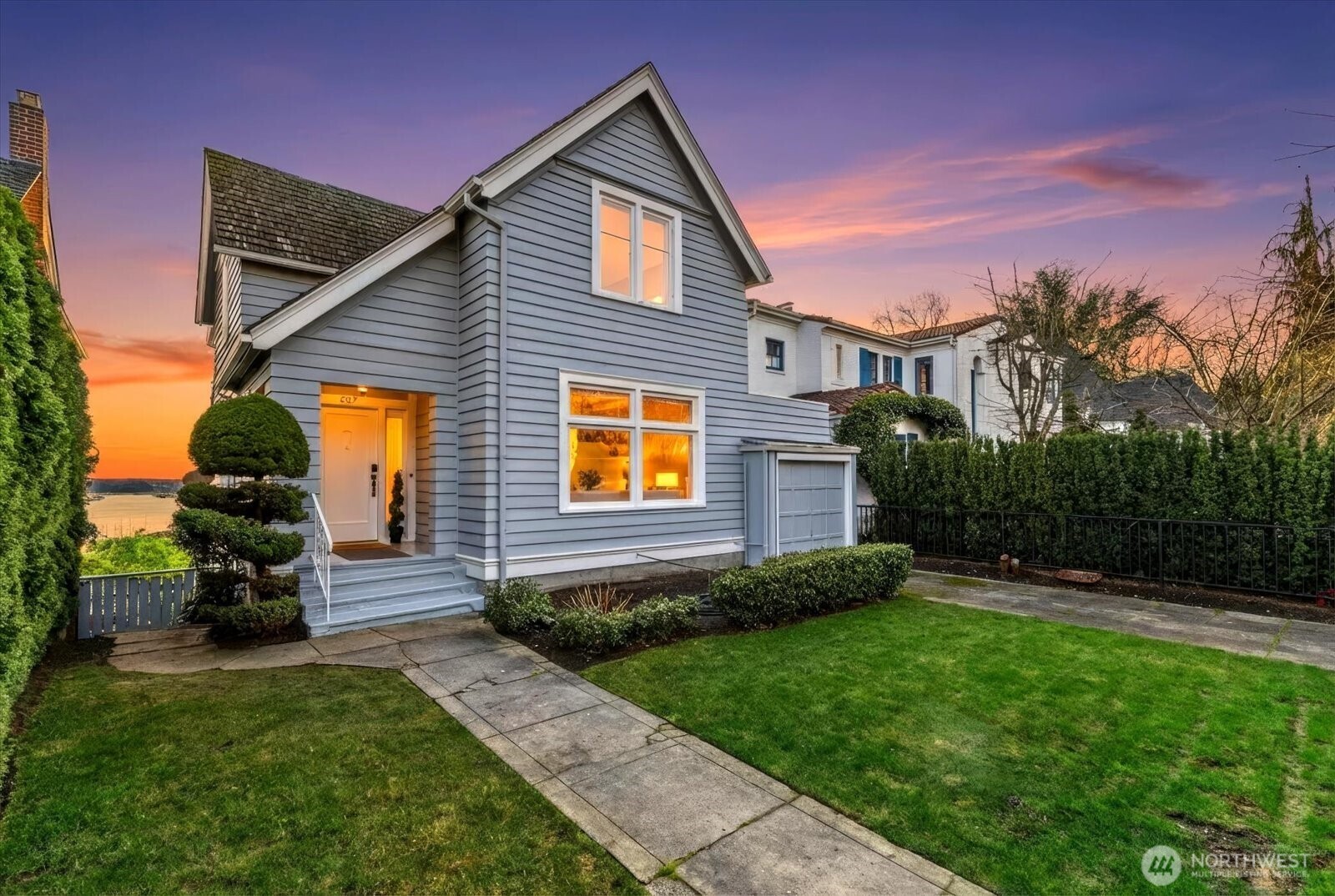 307 W Highland Drive , Seattle, WA 98119