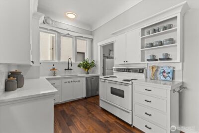 307 W Highland Drive , Seattle, WA 98119 - Photo 12