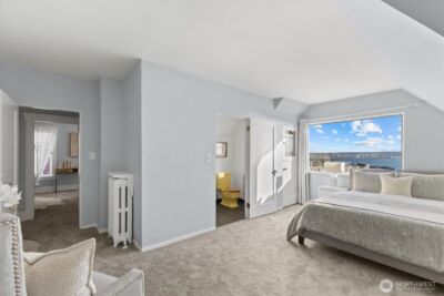 307 W Highland Drive , Seattle, WA 98119 - Photo 23