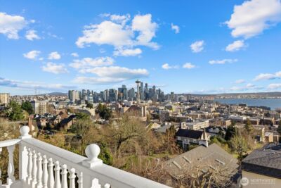 307 W Highland Drive , Seattle, WA 98119 - Photo 27