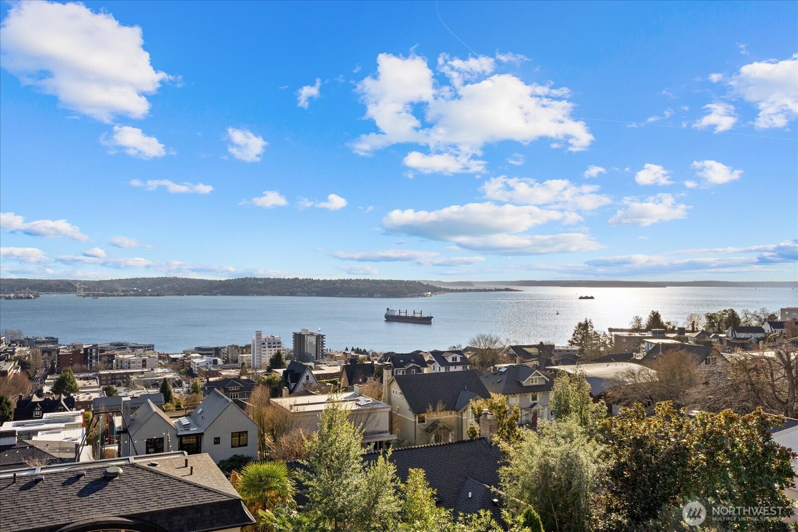 307 W Highland Drive , Seattle, WA 98119