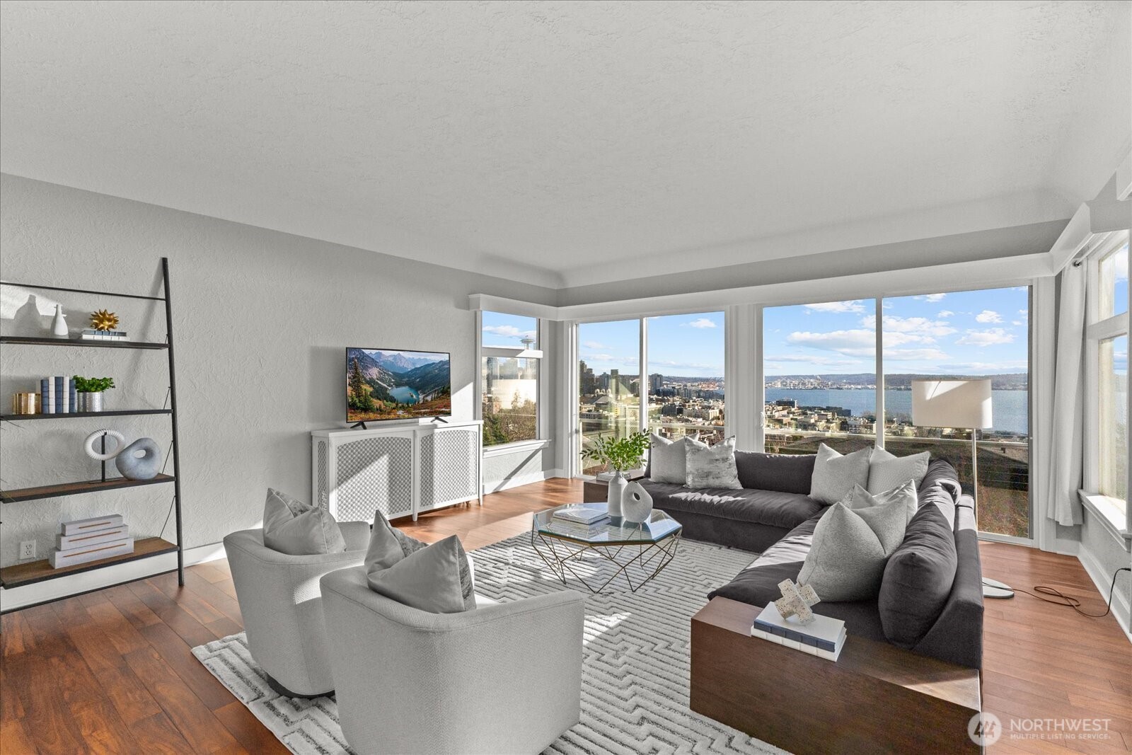 307 W Highland Drive , Seattle, WA 98119