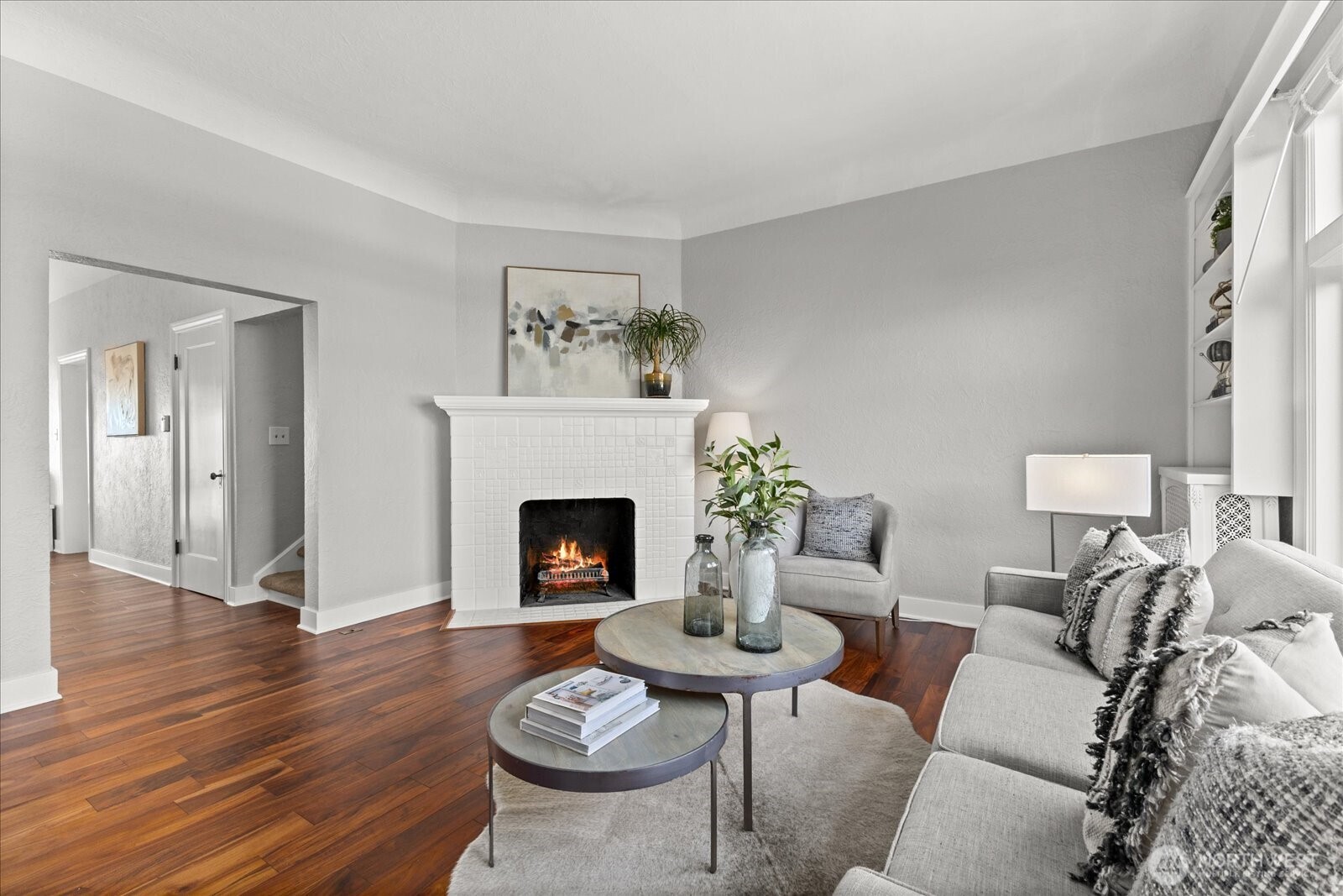 307 W Highland Drive , Seattle, WA 98119