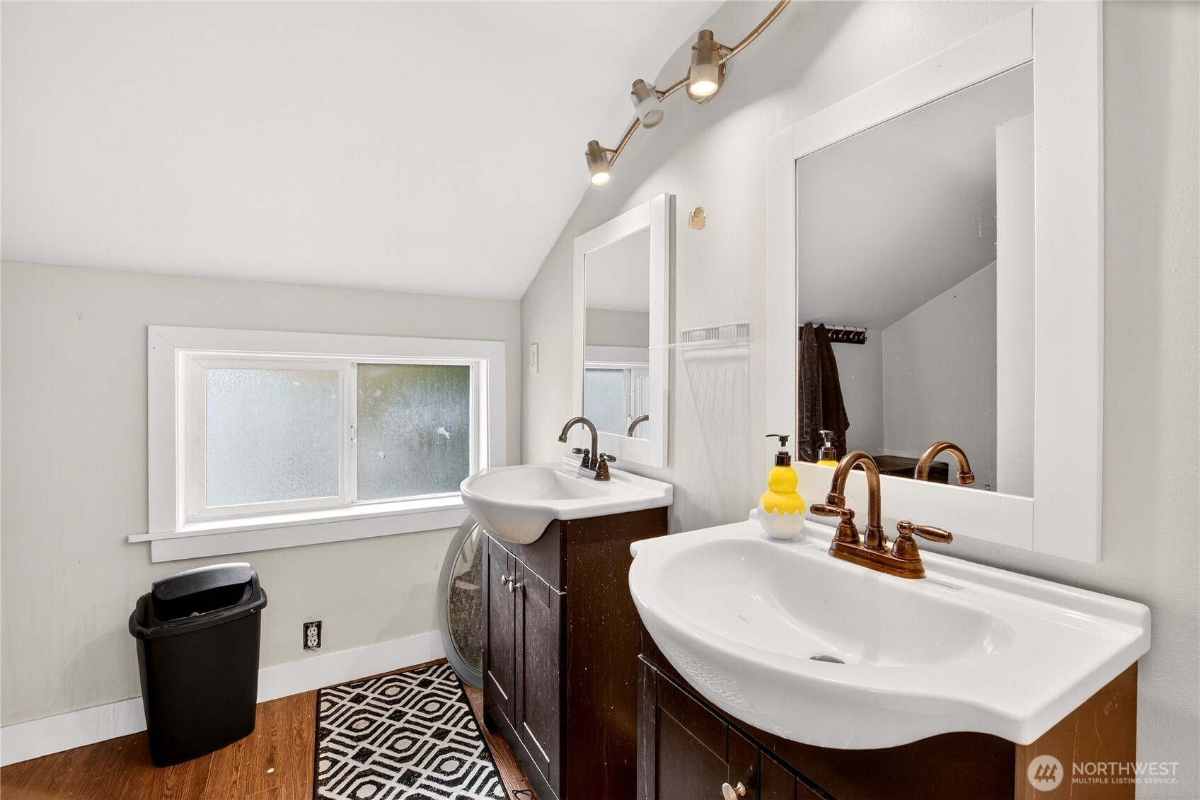 18330 Crooked Mile Road , Granite Falls, WA 98252